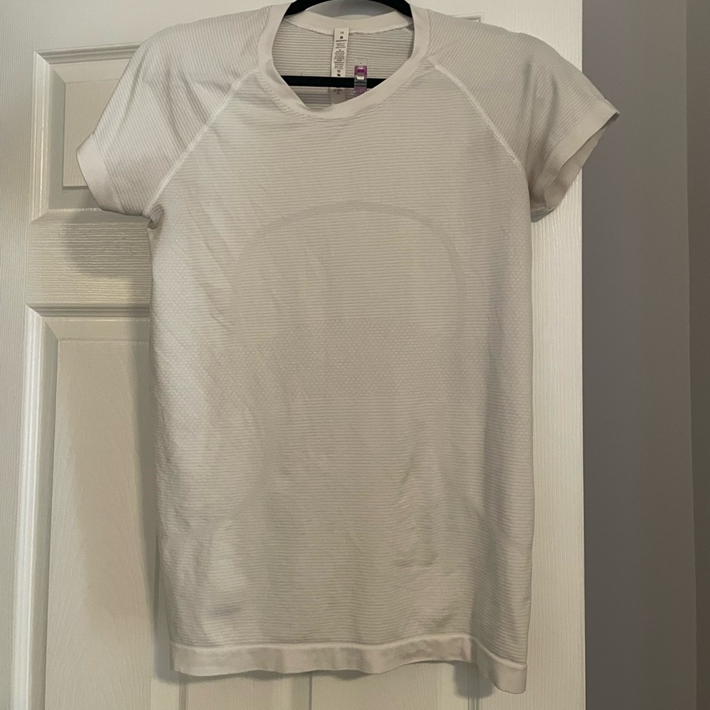 Lululemon Swiftly Tech Short Sleeve Tee